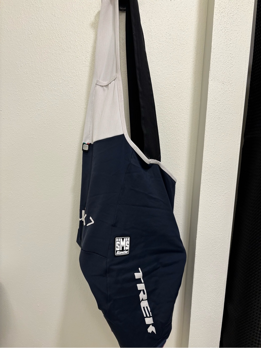 Santini Cycling Bib Shorts — Navy with Pink Accent - Picture 2 of 5